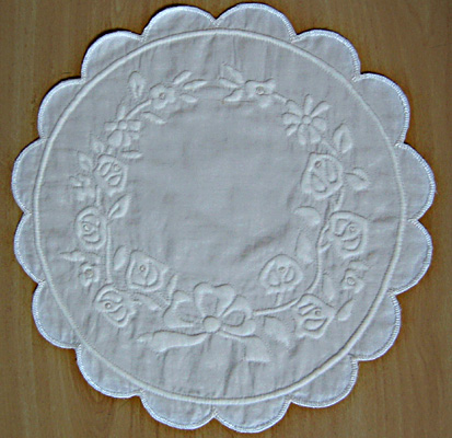 ブティのドイリー