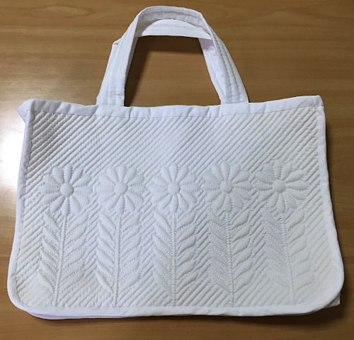 トラプントの手提げ