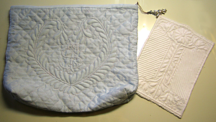 ポーチとタペストリー